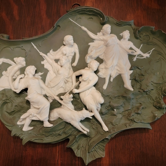 Antique German Volkstedt Triebner Ens & co Jasperware style Plaque - Picture 1 of 3